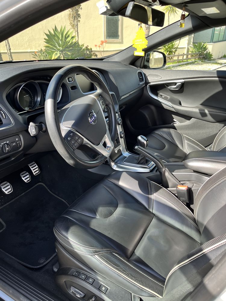 Volvo V40 D4 R Design 190cv