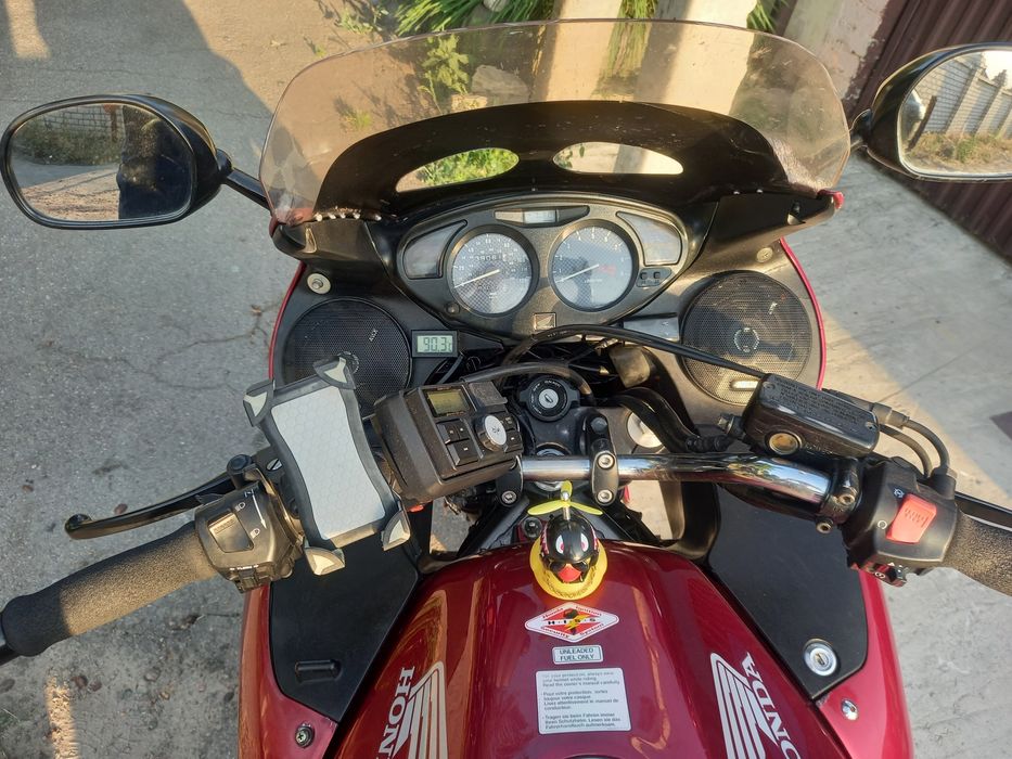 Honda deauville 650