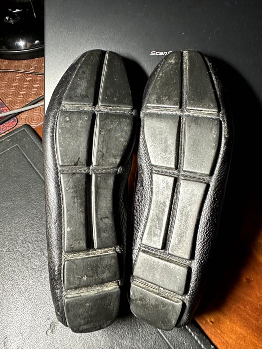 Sapatos de marca: Prada