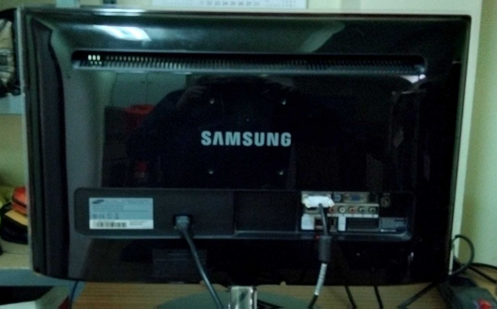 Monitor z funkcją TV Samsung Syncmaster P2770 HD
