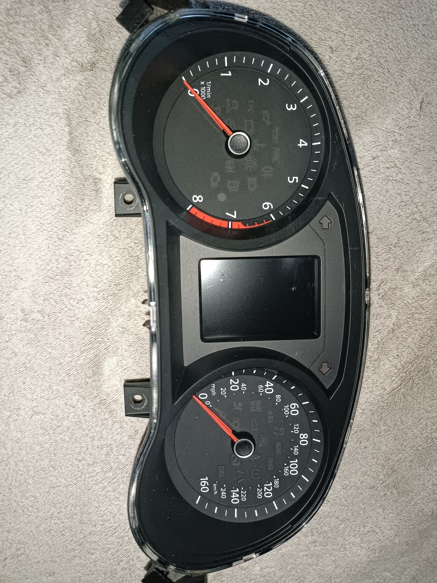 Приборная панель Volkswagen MFA