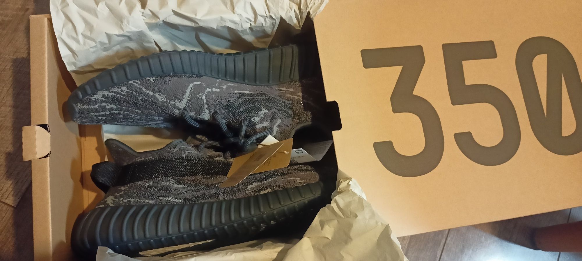 Yeezy 350 dark salt