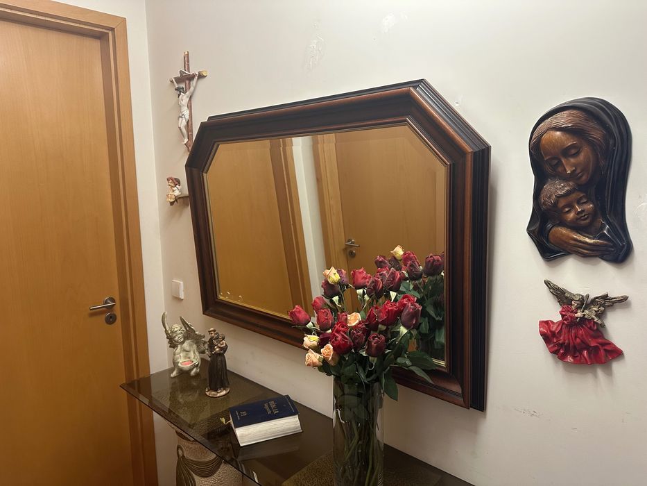 Elegante aparador de vidro