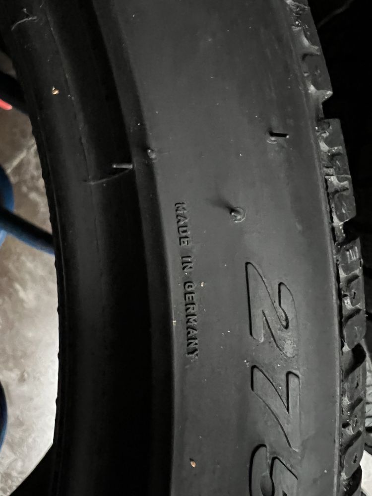 285/35/20+275/35/20 R20 Pirelli Sottozero Winter 240 4шт зима