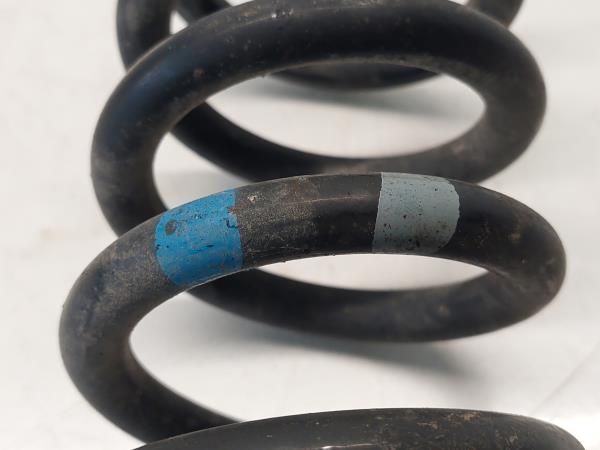 Mola de suspensão trás direita MERCEDES-BENZ Classe C (W202)