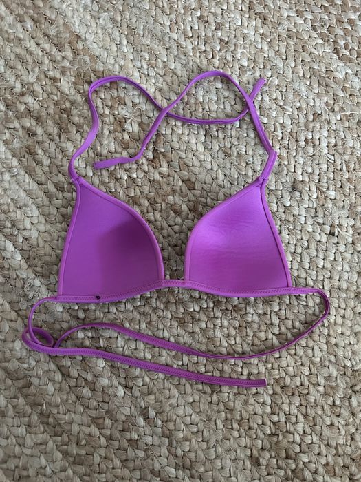 Biquinis (rosa, verde e branco)