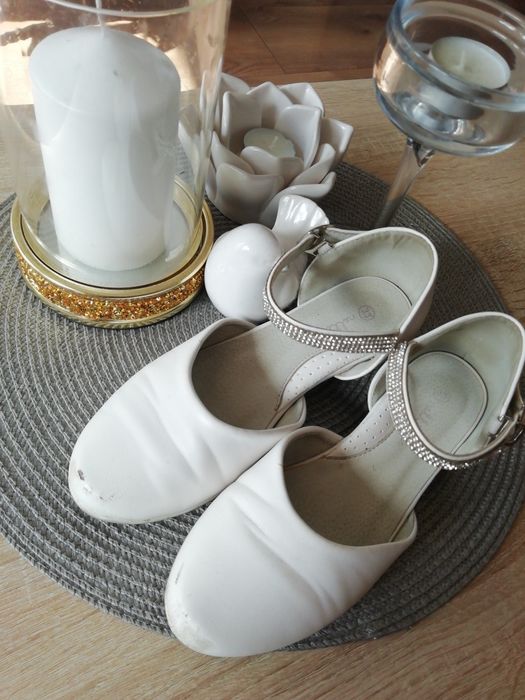 Buty komunijne rozmiar 33