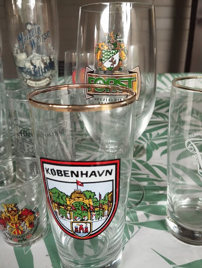 Zestaw szklanek kufli DDR