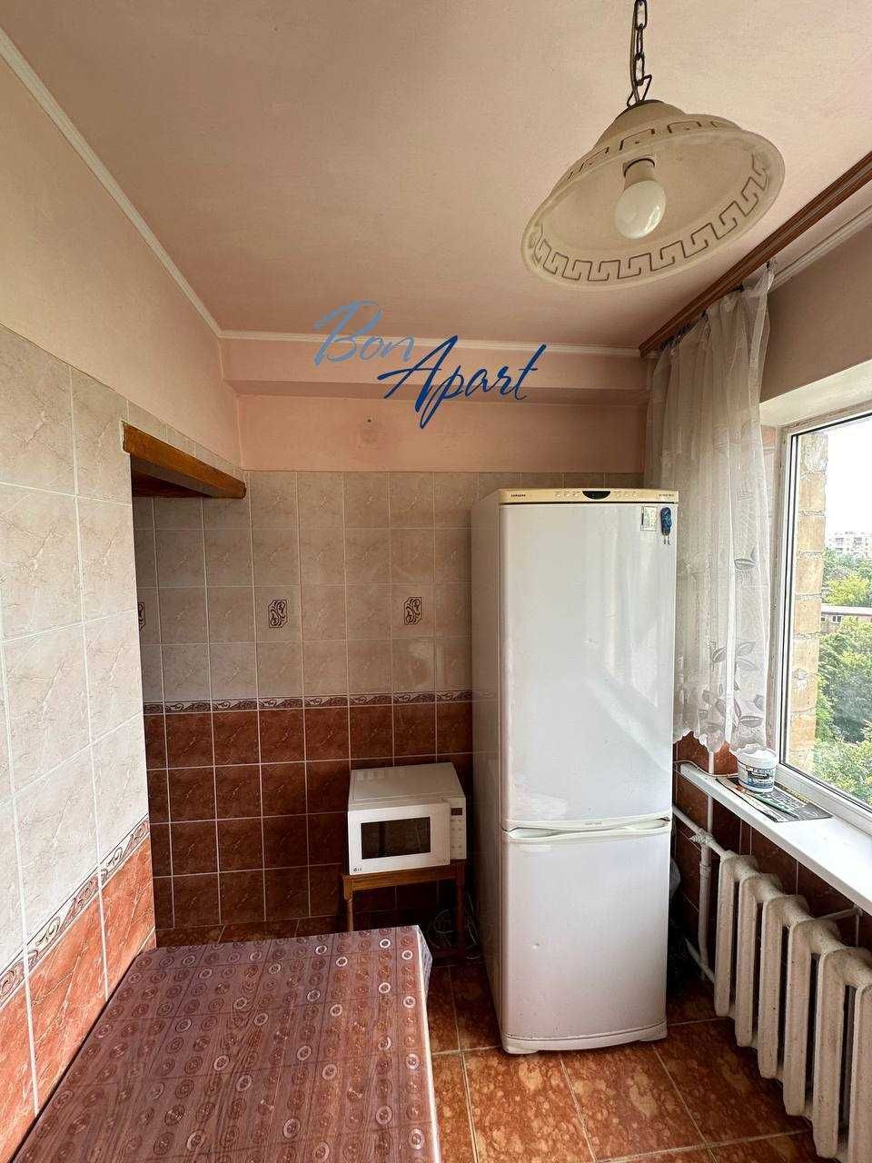 Продаж 3-к квартири  Чоколовский бульвар