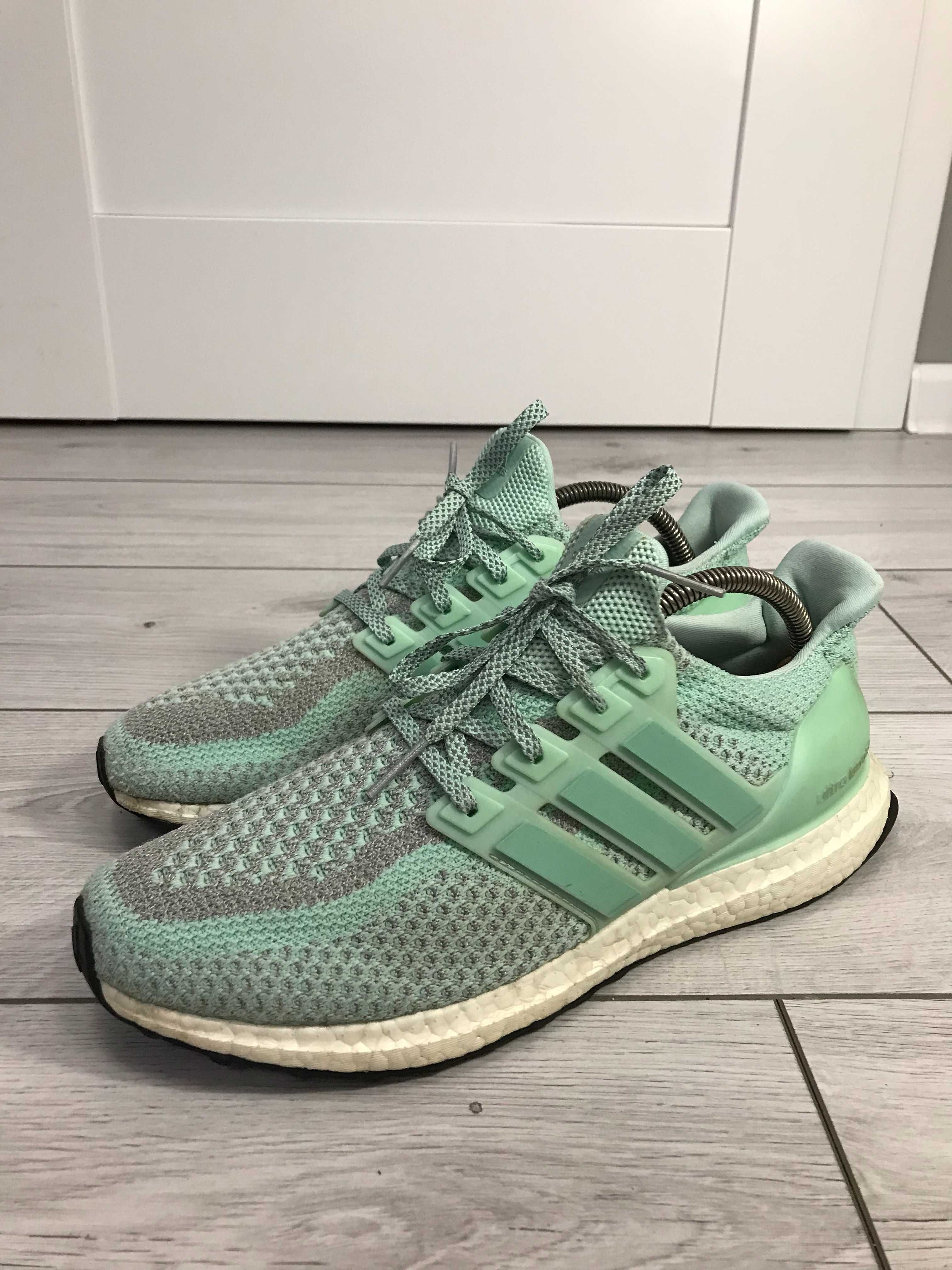Buty Adidas  Ultra Boost NYC Liberty rozm.  44