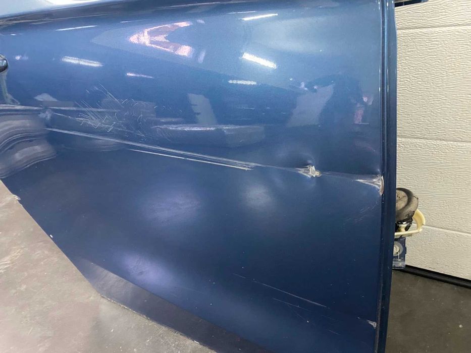 Двері дверка дверь задні праві Peugeot 301 Citroen C-Elysee Дефект