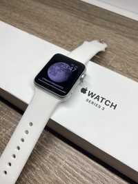 Apple Watch series 3 white