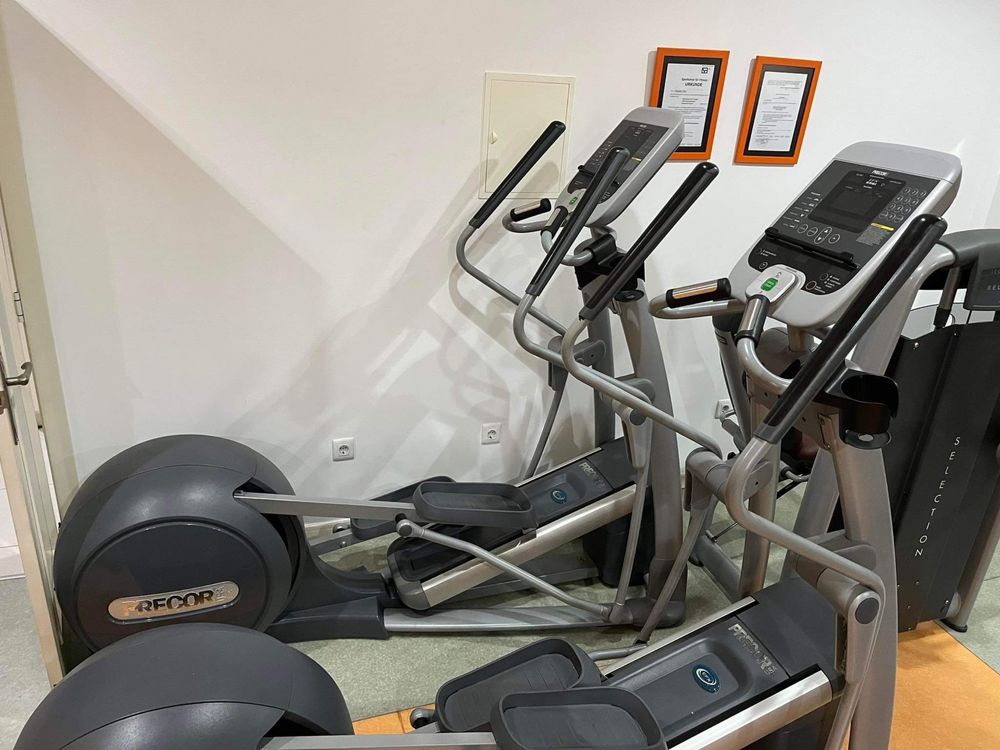 Bicicleta Precor Eliptica Elliptical Cross Trainer Ginásio Musculação