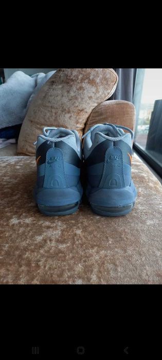 Nike Air cinza, tamanho 42