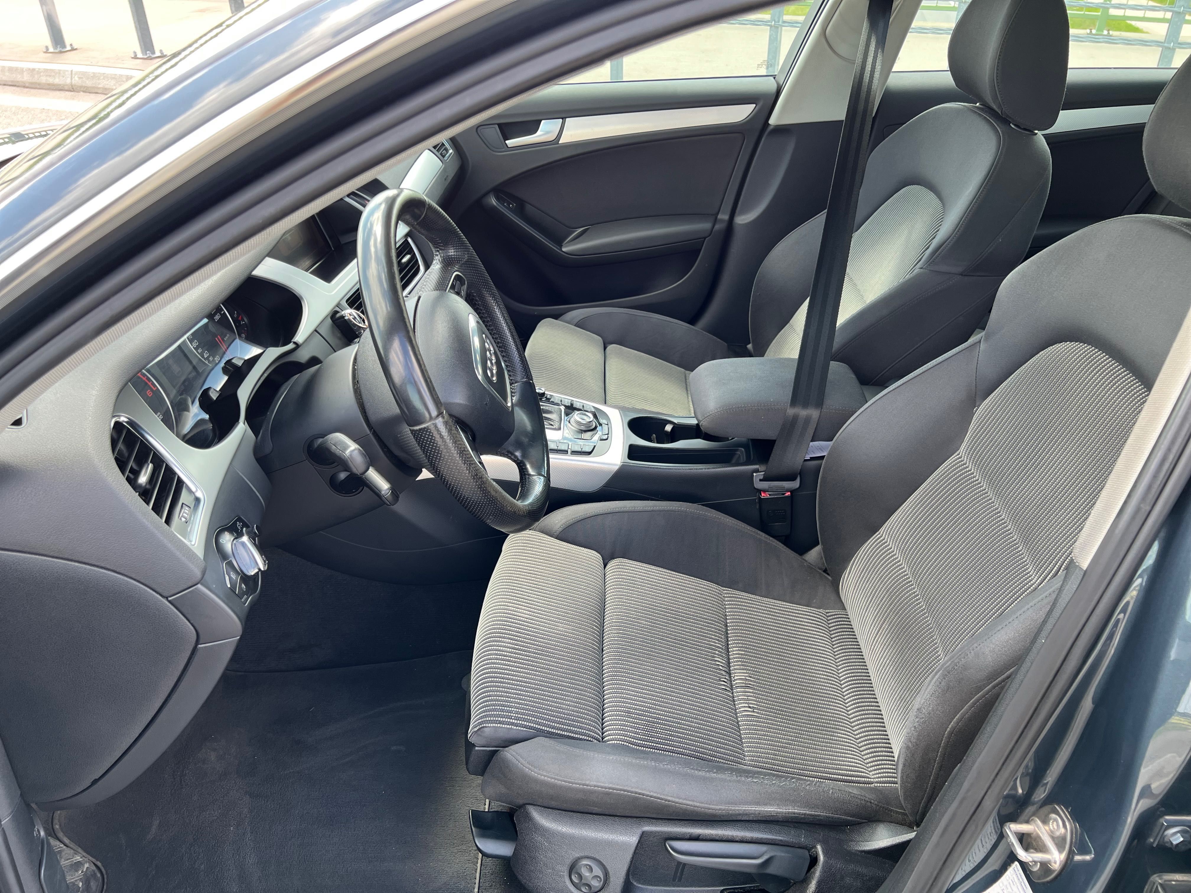 Audi A4 B8 2.0 TDI Automat Ledy Panorama