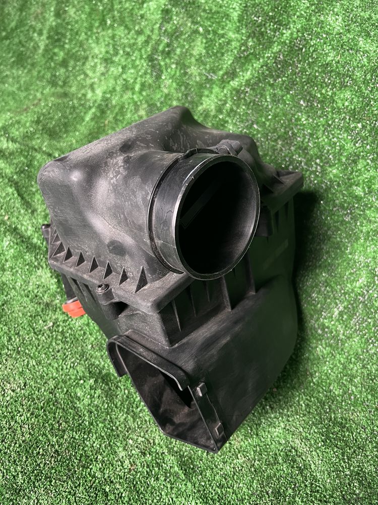 Корпус фильтра Бмв воздушний bmw b47 g01 g02 x3 x4
