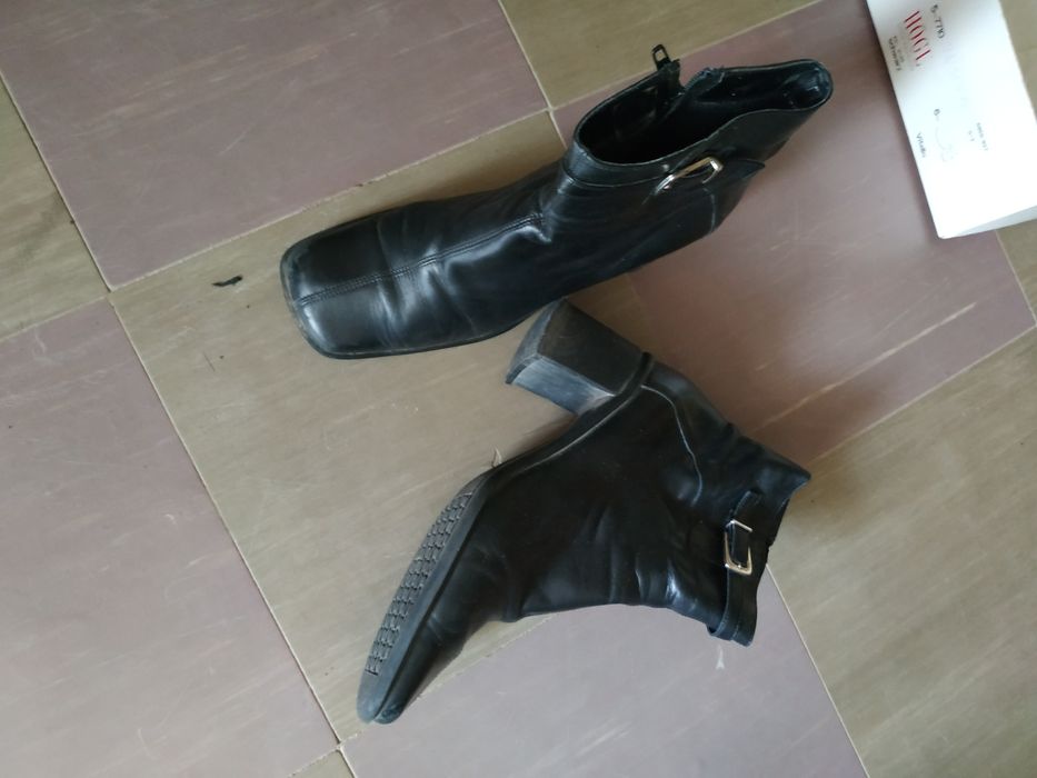 Продам женскую обувь б/у