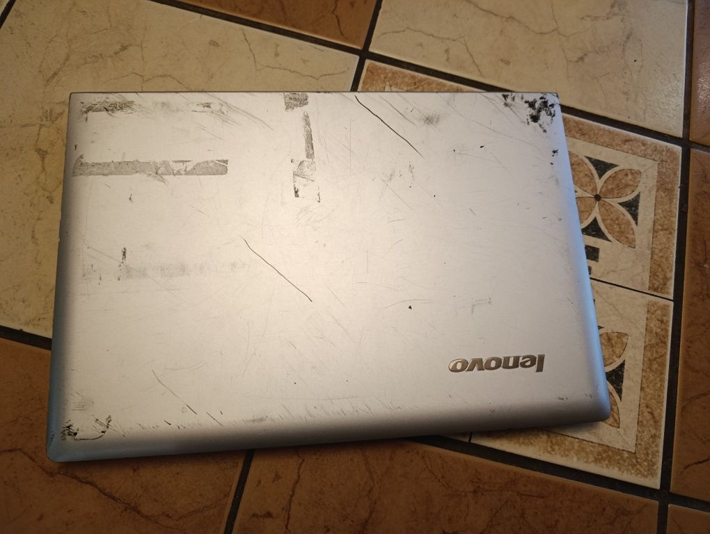 Lenovo g50-30 + Dell