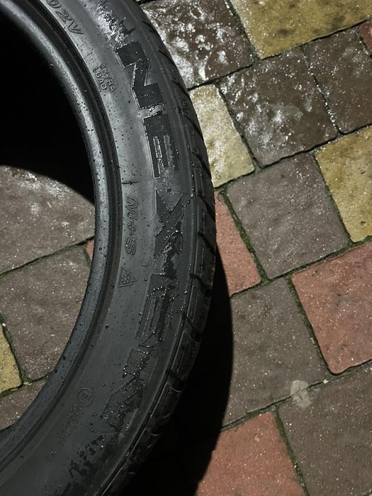 Шини  Зимові пара