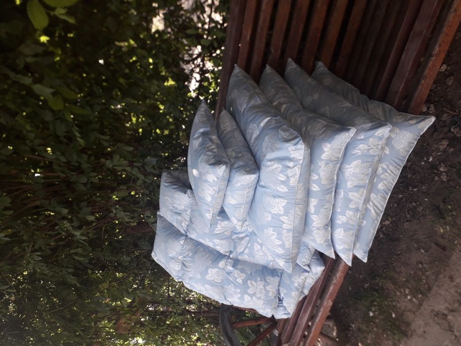 Пухо пірєві подушки великий вибір найкращі ціни