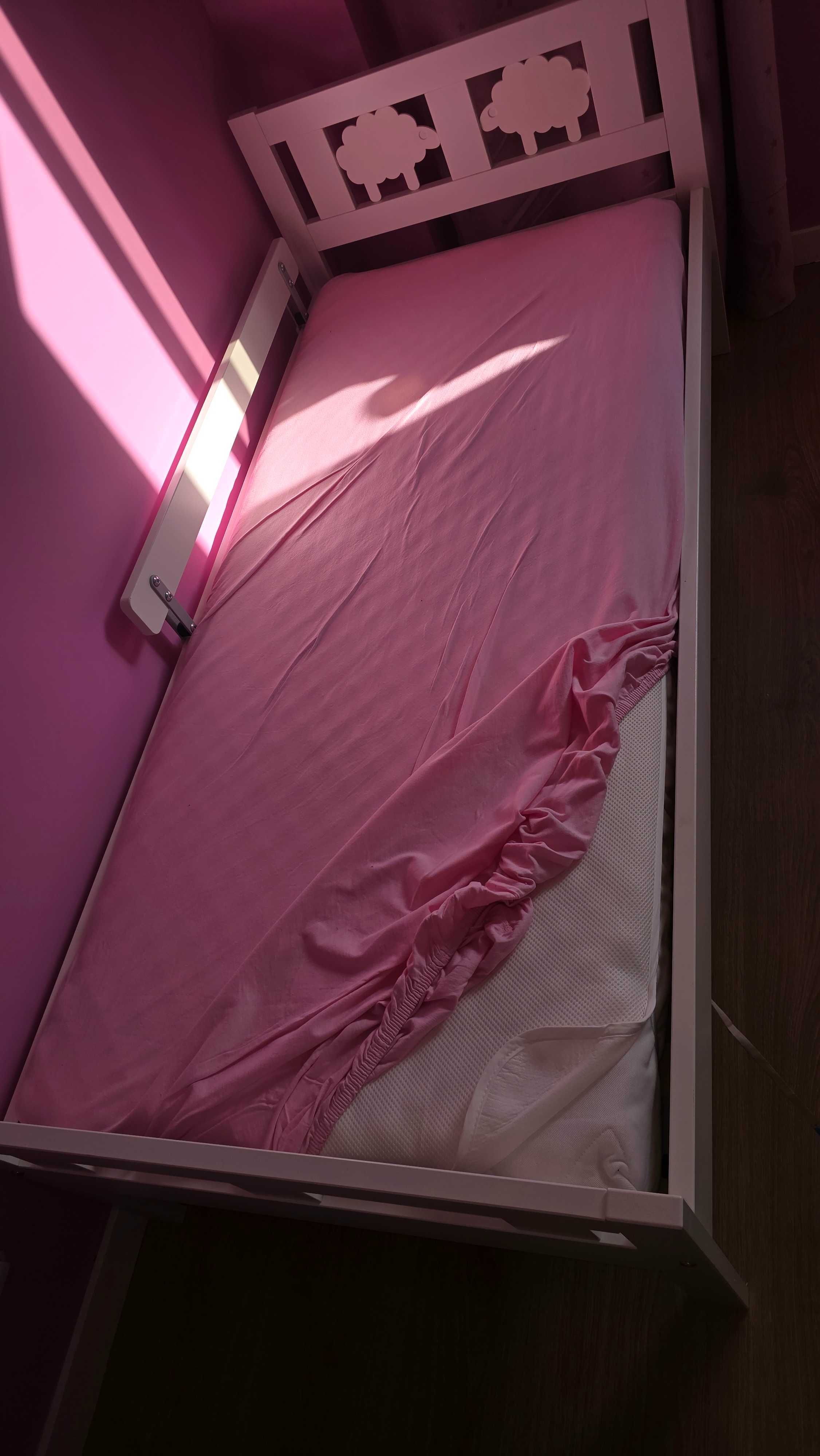 Cama infantil linda NOVA