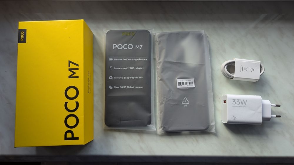Смартфон Poco m7