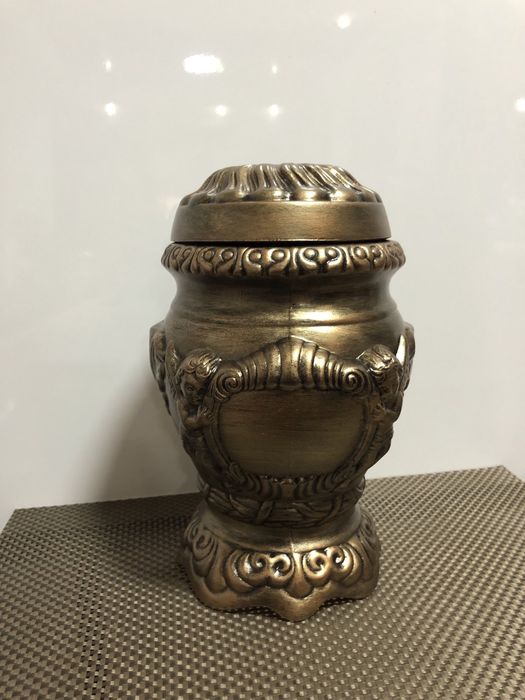 Поховальні урни "Свіча" та "Ангел"