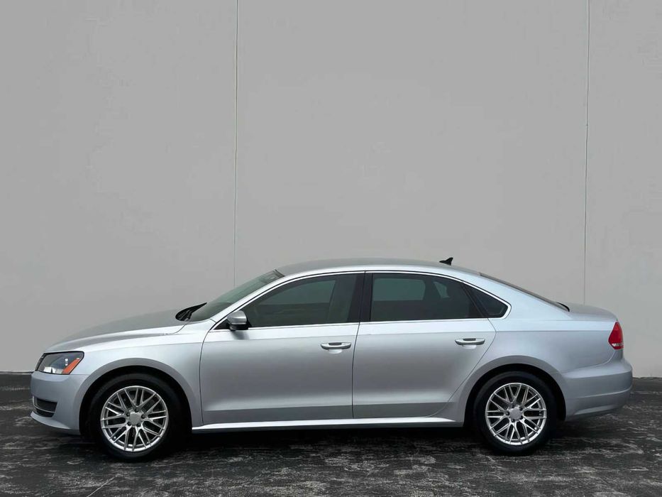 Volkswagen Passat      2015