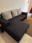 Sofá com chaise sem marcas de uso