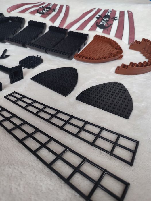 Elementy statku pirackiego