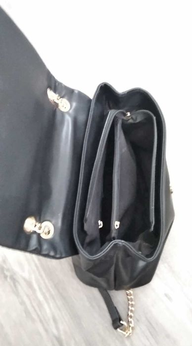 Torebka na łańcuszku