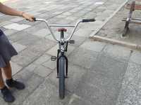 BMX велосипед для трюков