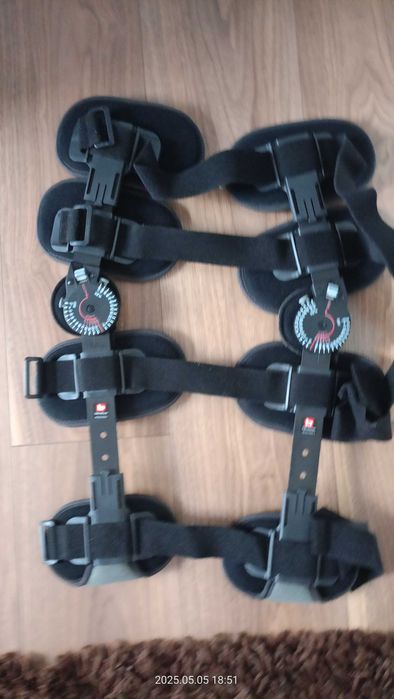 Orteza stabilizator kolana więzadeł więzadła szyna