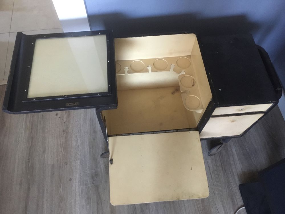 Barek szafka na kółkach art deco vintage do renowacji
