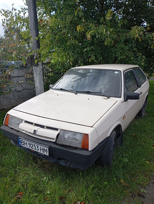 Продаю машину 1986 року , сума договірна