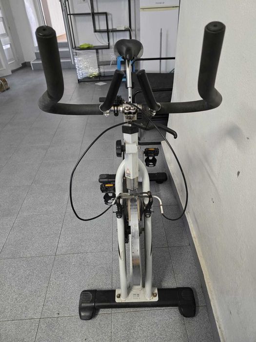 Bicicleta cycling/spinning