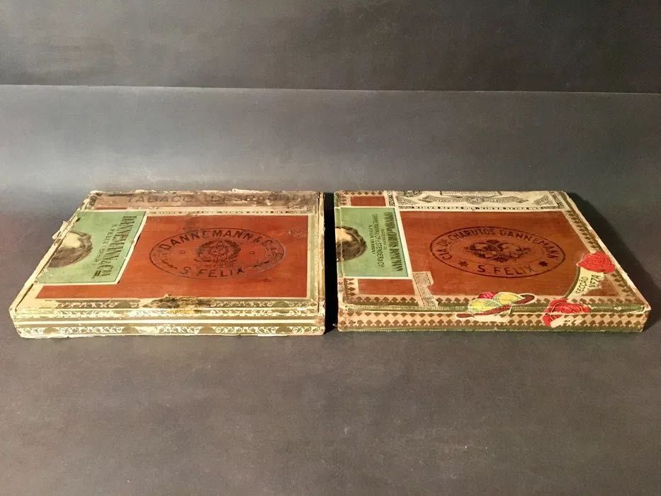 2 CAIXAS com 100 anos - Danneman & cia - Bahia - 21,5x17x2,5 cm/s