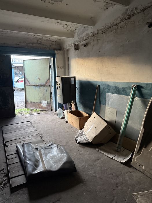 Продам капітальний гараж