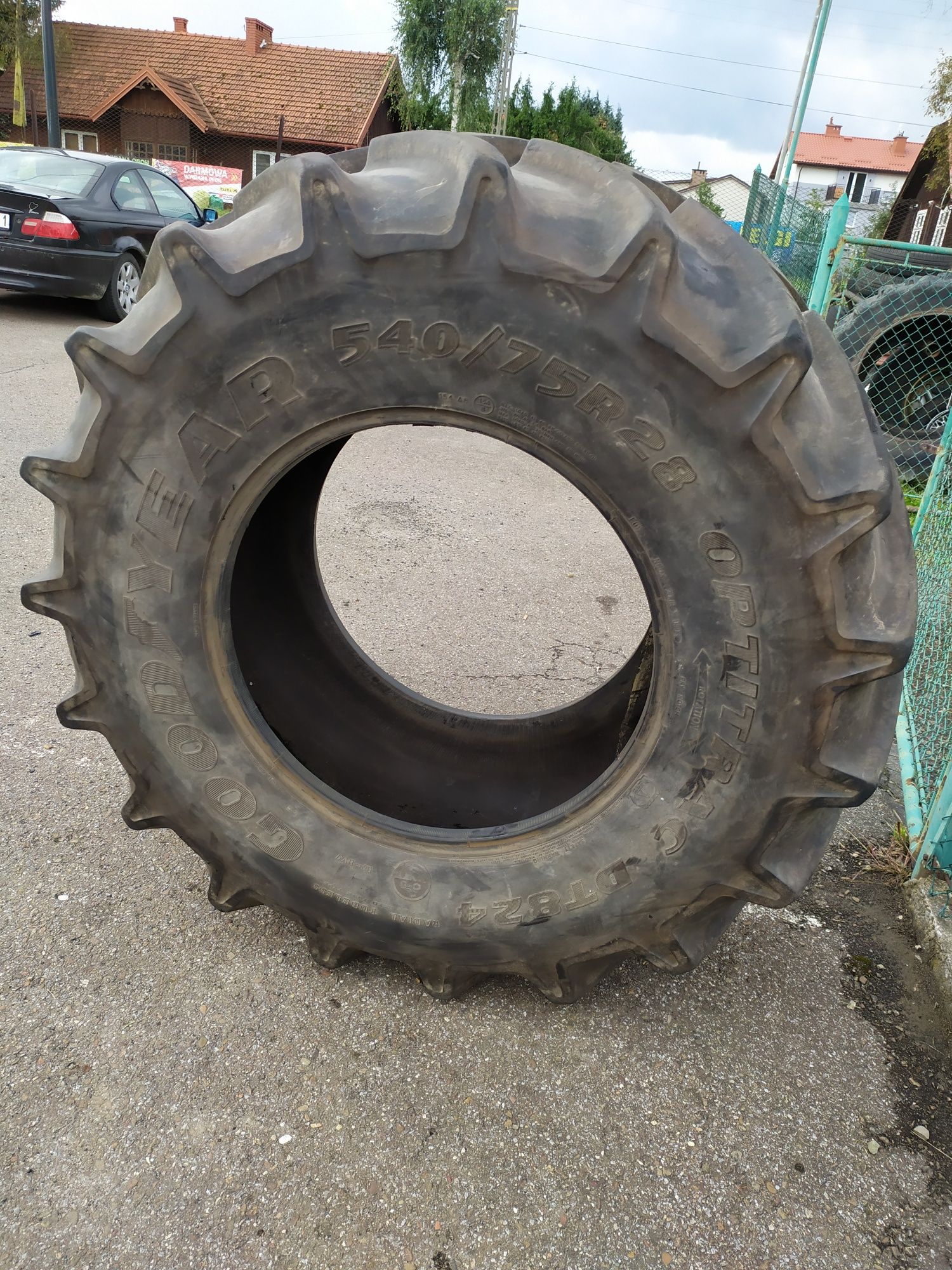 Opona 540/75R28 Goodyear Optitrac DT 824 90%