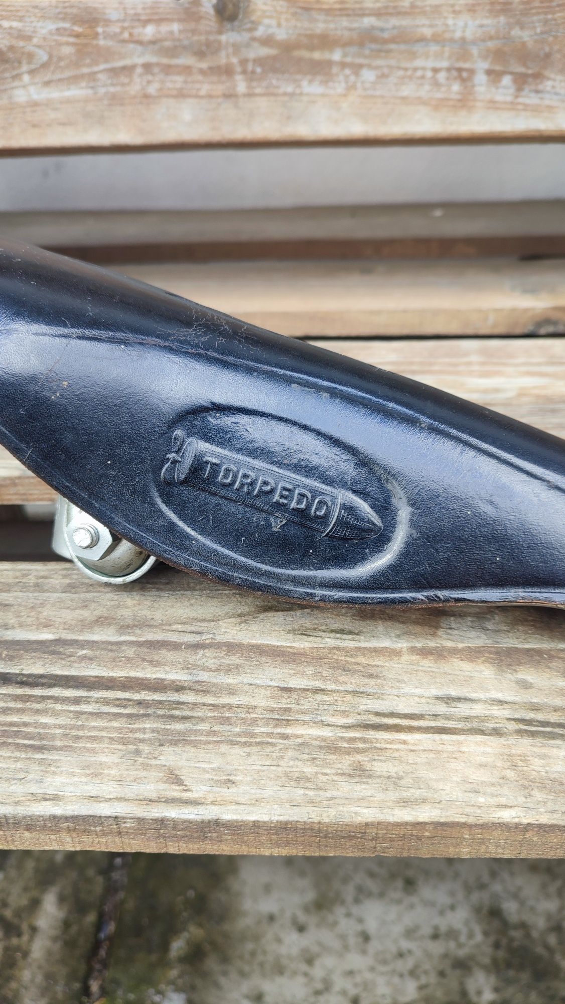 Selim em pele TORPEDO fabrico tabor antigo raro