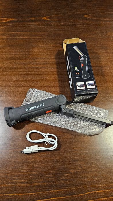 Lanterna LED c/ iman (Recarregável USB)