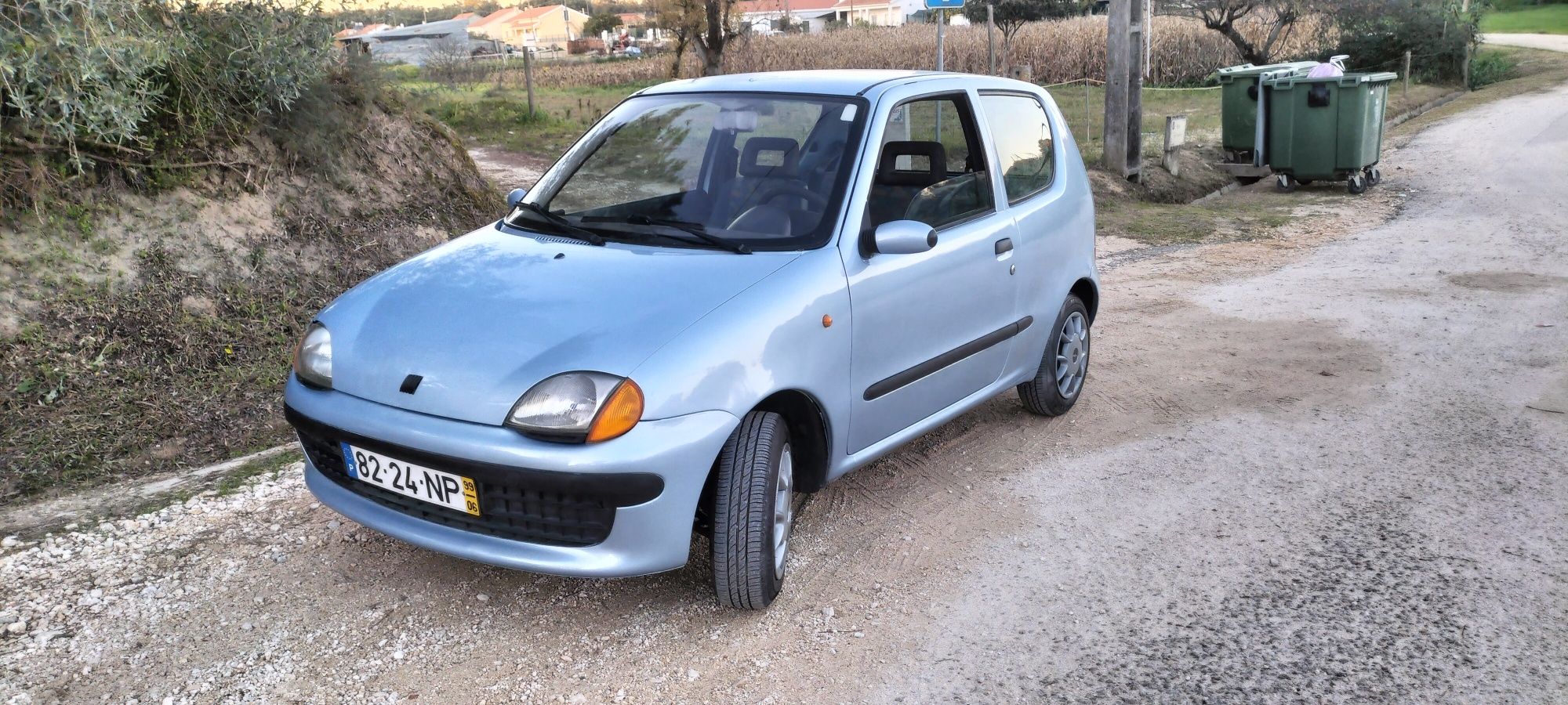 Fiat seicento          .