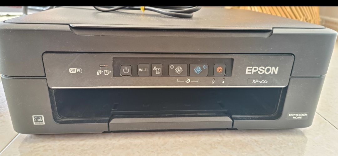 Impressora Epson em ótimo estado.