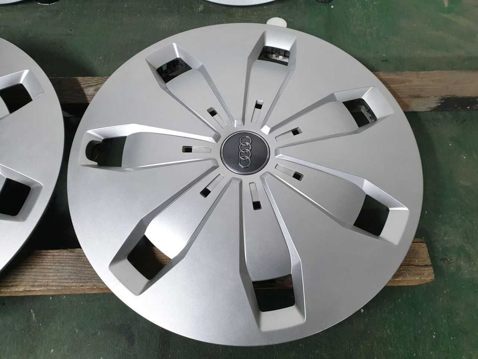 Kołpaki oryginalne Audi R16