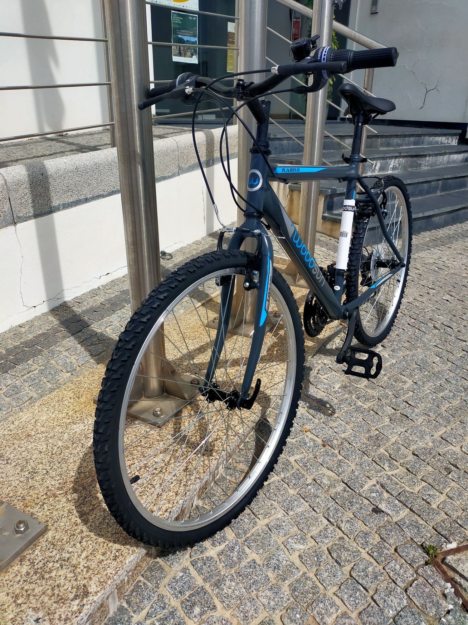 BICICLETA adulto nova