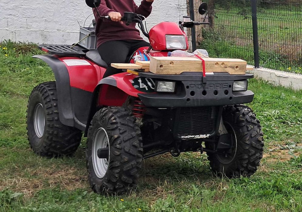 Moto4 Polaris Xplorer 400L de 97 Matriculada Guincho e Revisão Recente