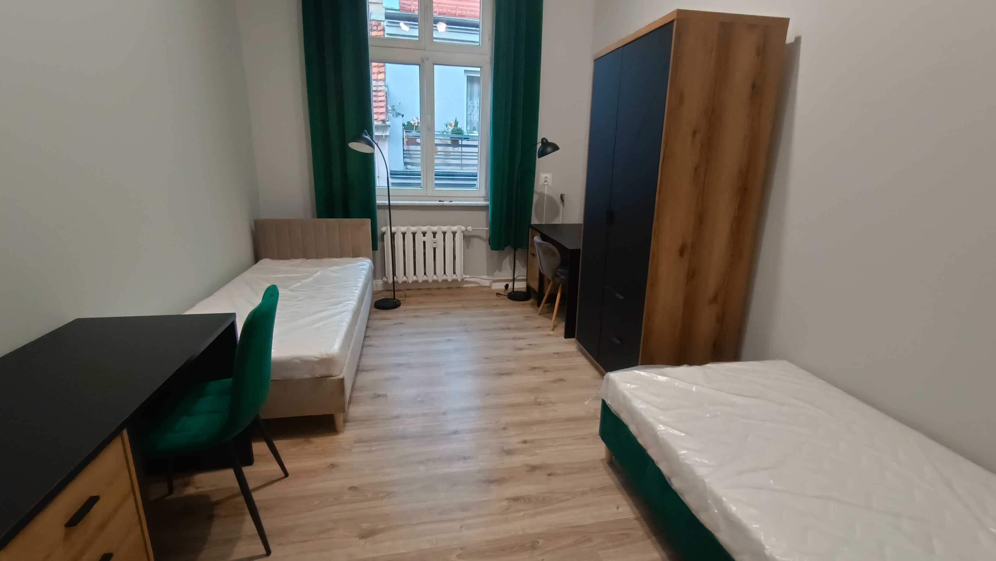 Pokój studencki 2-osobowy. Wynajmę