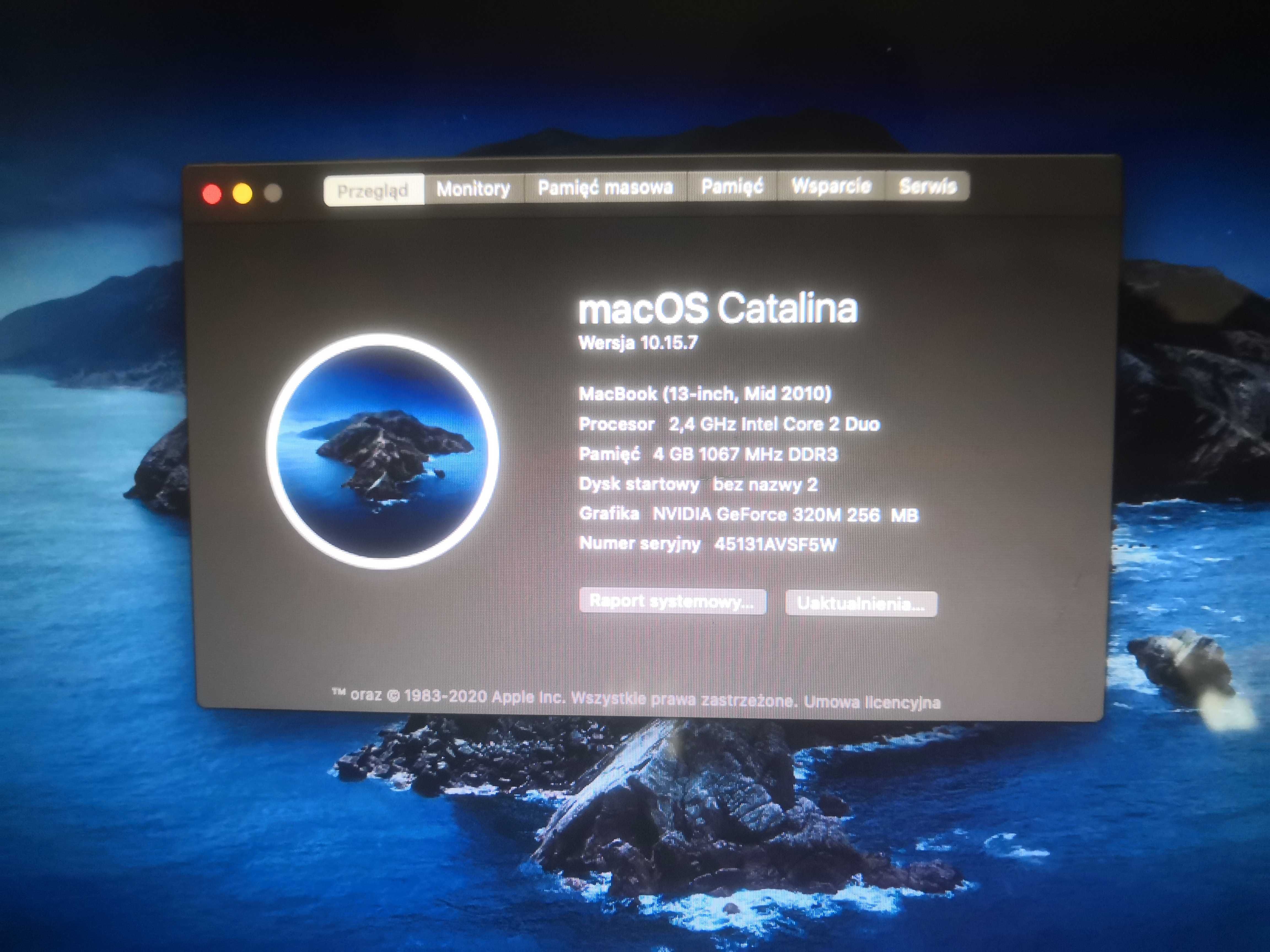 Apple Macbook A1342 Catalina  2010 2.4 Ghz 4GB/250GB zasilacz