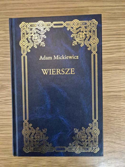 Ksiązka "Adam Mickiewicz, wiersze", wydawnictwo Akant