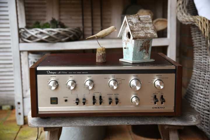 wzmacniacz Onkyo A711